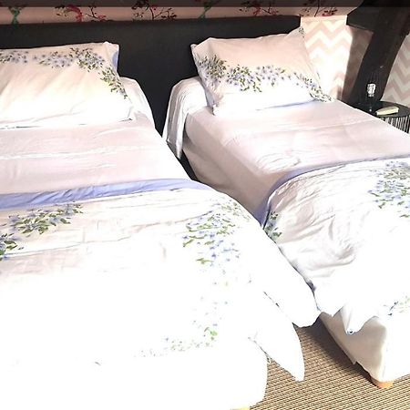 Beau Logement En Centre Ville Боженси Екстериор снимка
